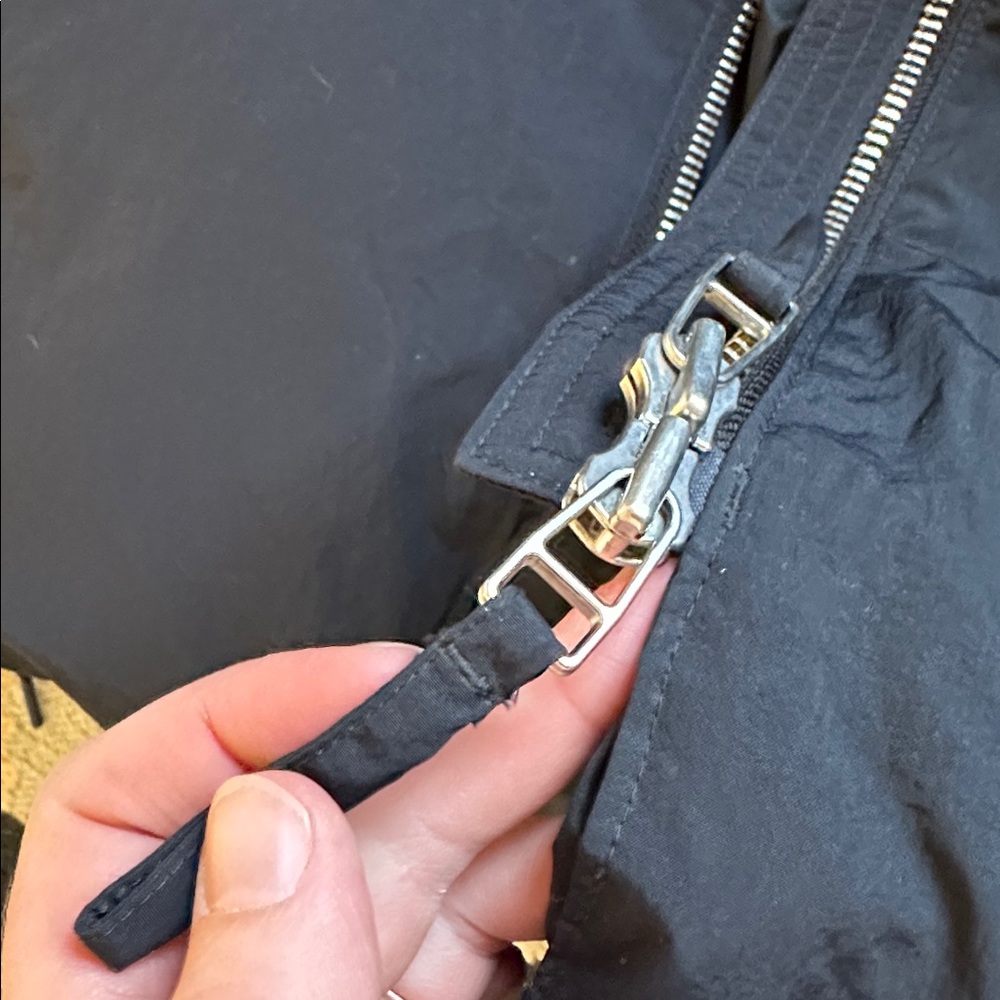 Everlane ReNew Black Long Puffer Jacket - Picture 5 of 5